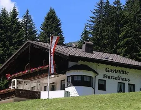 Starzelhaus Zajazd *