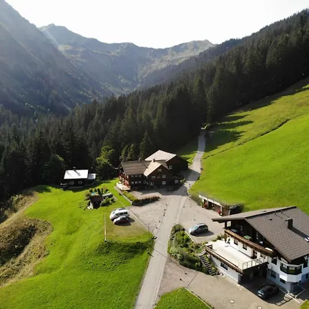 Starzelhaus Gasthof